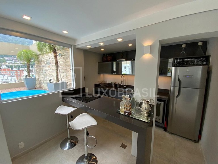 LUXOBRASIL #RJ513 02 Bedroom Penthouse in Lagoa Seasonal Ren