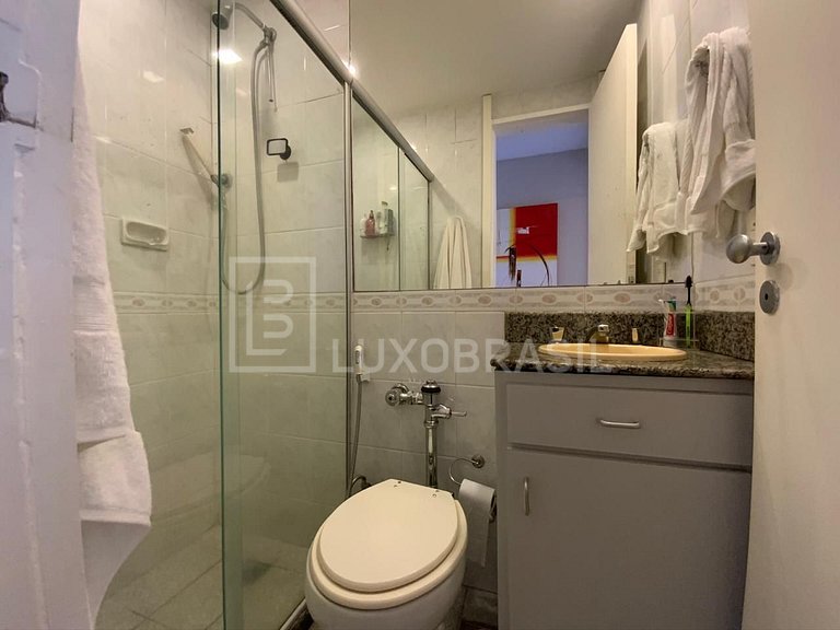 LUXOBRASIL #RJ513 02 Bedroom Penthouse in Lagoa Seasonal Ren