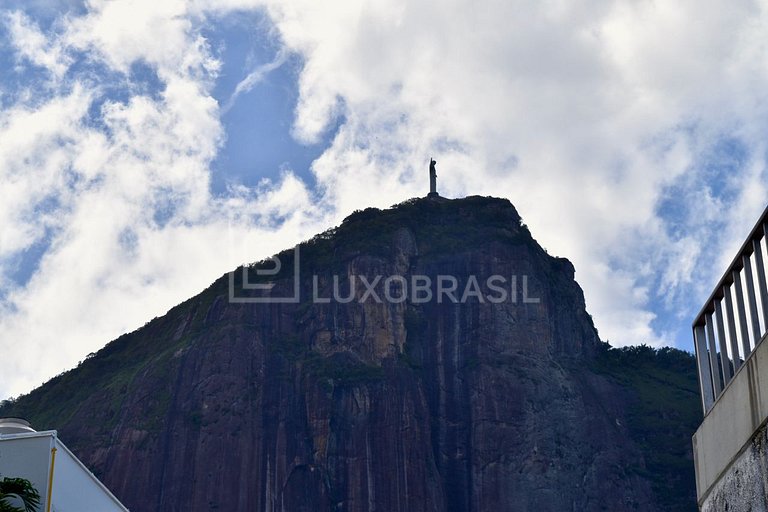 LUXOBRASIL #RJ513 02 Bedroom Penthouse in Lagoa Seasonal Ren