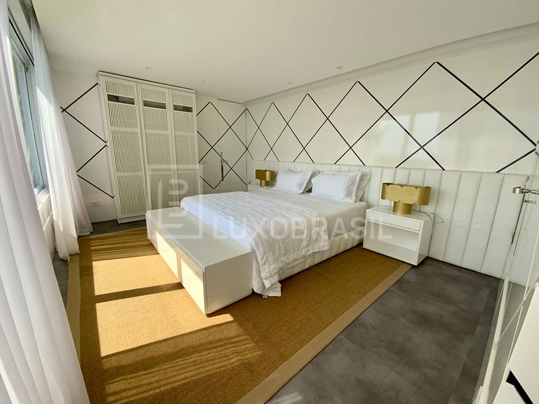 LUXOBRASIL #RJ45 House of Dreams Joá Seasonal Rent