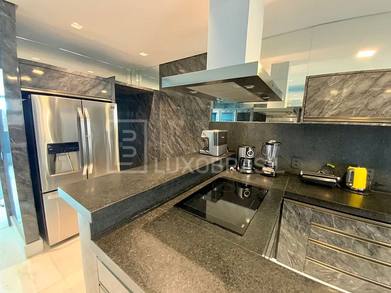 LUXOBRASIL #RJ45 House of Dreams Joá Seasonal Rent