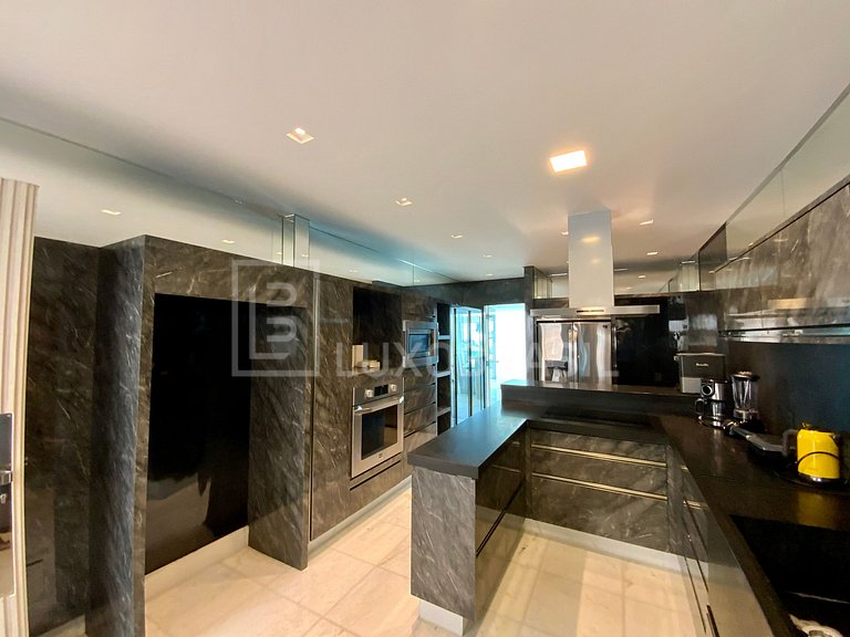 LUXOBRASIL #RJ45 Dream House 03 Dormitorios Joá Alquiler de