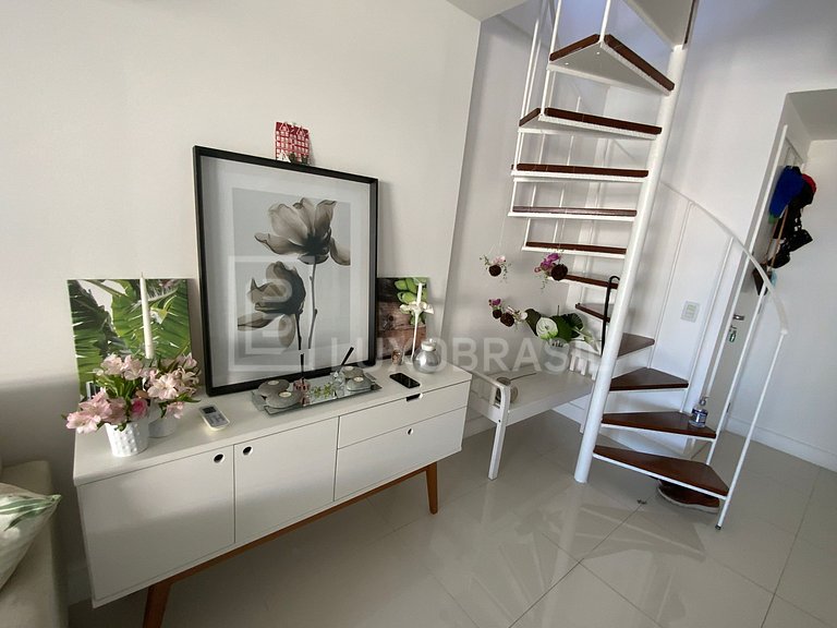LUXOBRASIL #RJ768 Encantador ático 02 Suites Barra da Tijuca
