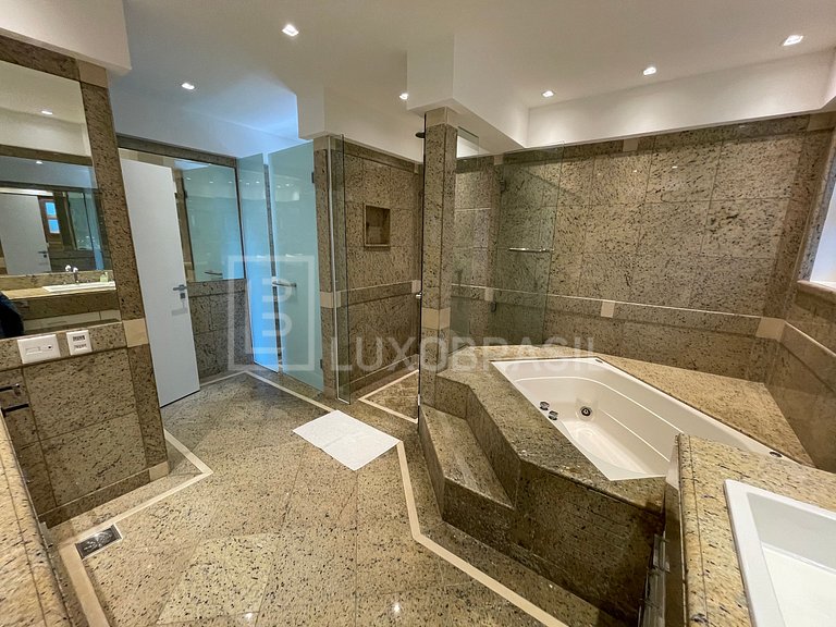 LUXOBRASIL #RJ712Mansão São Conrado 05 Rooms Ocean View Hous