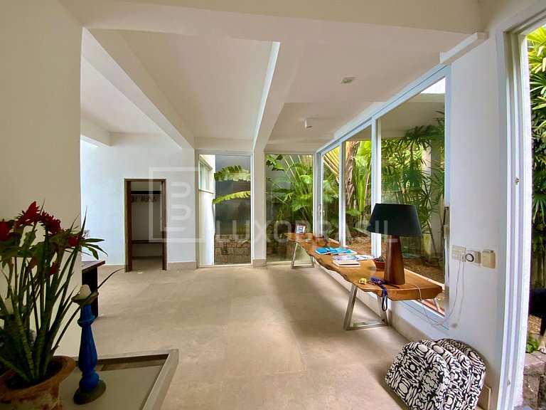 LB - RJ769 Villa Esmeralda Joá - 05 Suites Seasonal Rental