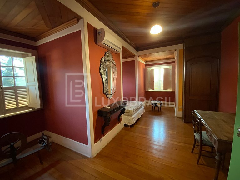 LUXOBRASIL #RJ770 Villa Alexandrino 07 Bedrooms Santa Teresa