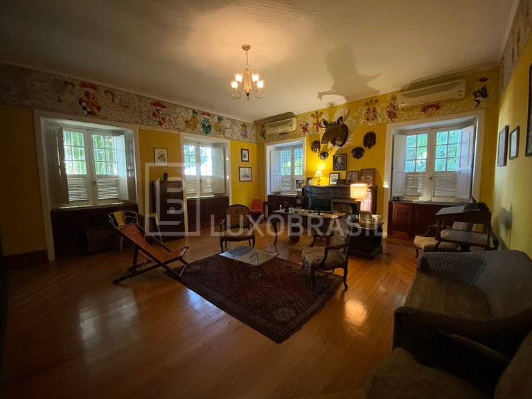 LB - RJ770 Villa Alexandrino 07 Dormitorios Santa Teresa Alq