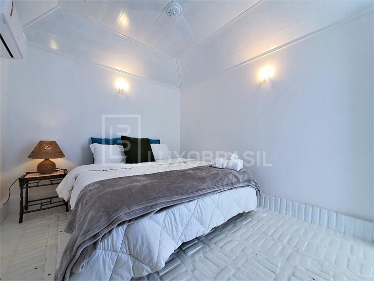 LUXOBRASIL #BZ13 Casa da Ferradura 05 Dormitorios Frente al