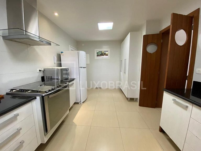 LUXOBRASIL #BZ11 Casa Azahara 06 Suites Búzios Alquiler de V