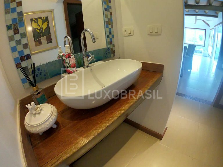 LUXOBRASIL #BZ11 Casa Azahara 06 Suites Búzios Alquiler de V