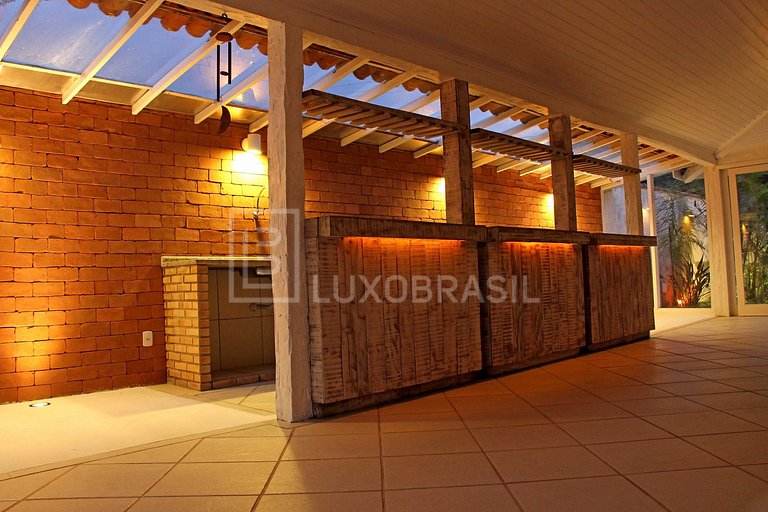 LUXOBRASIL #BZ08 Casa da Enseada 05 Suites Búzios Alquiler d
