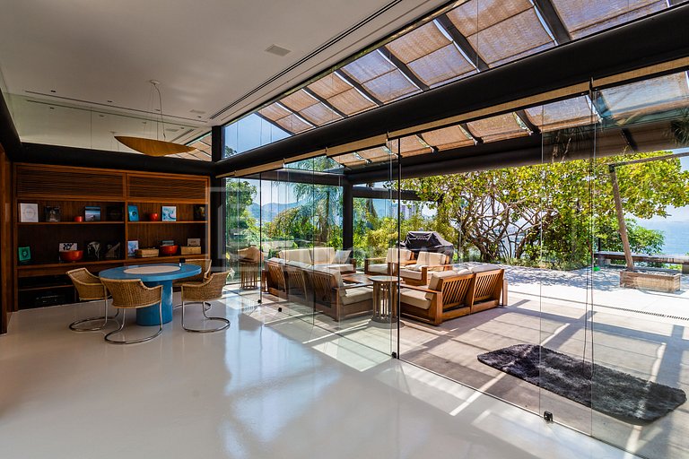 Mansão espetacular no Rio de Janeiro com vista incrível
