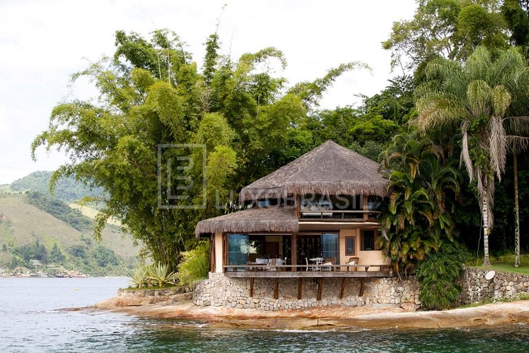 Mansão Exclusiva em Ilha do Capítulo, Angra dos Reis