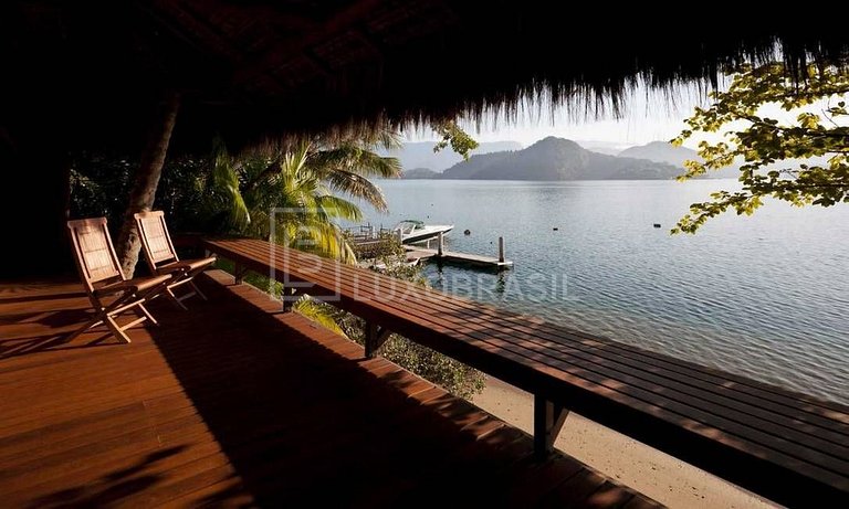 LUXOBRASIL #AR07 Mansión Vivere 05 Suites llha do Capítulo A