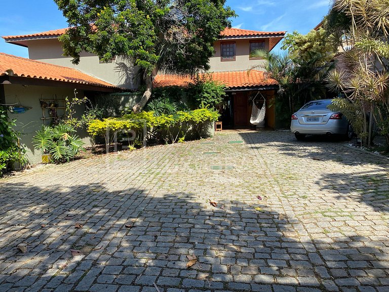 LUXOBRASIL #BZ26 Búzios Prime 08 Suites Ferradura Alquiler d
