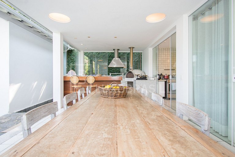 LuxuryBrazil #AR15 Casa Blanca 07 habitaciones Angra Alquile