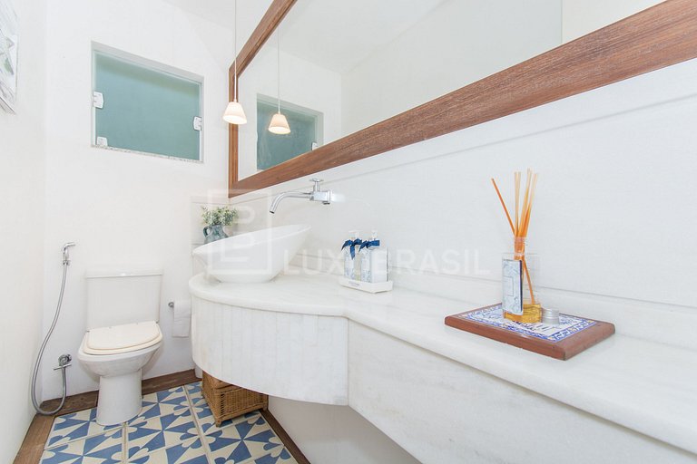 LuxuryBrazil #AR15 Casa Blanca 07 habitaciones Angra Alquile