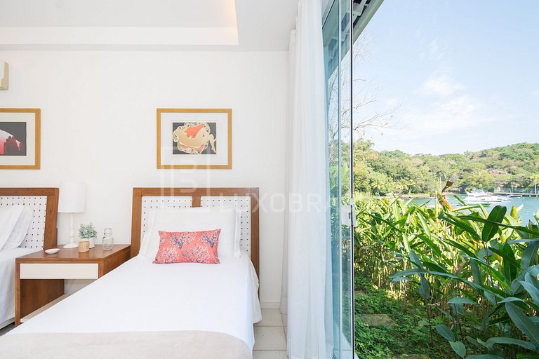 LuxuryBrazil #AR15 Casa Blanca 07 habitaciones Angra Alquile
