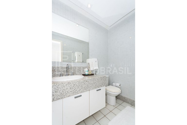 LuxuryBrazil #AR15 Casa Blanca 07 habitaciones Angra Alquile