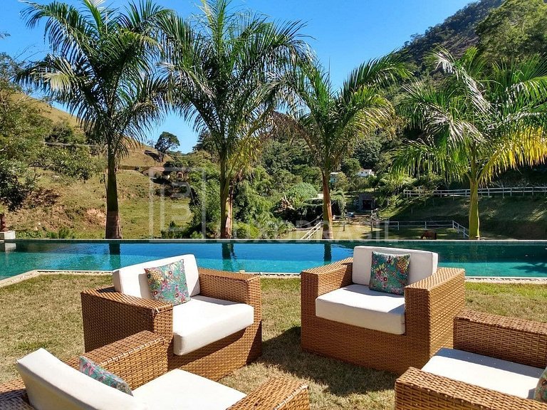 LUXOBRASIL #SE06 Haras Quinta di Bali House Vacation Rentals