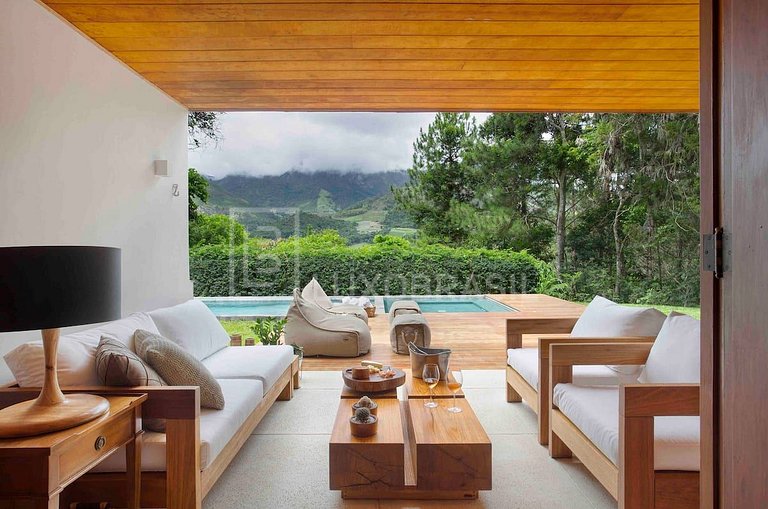 LUXOBRASIL #SE07 Refúgio na Serra de Teresópolis Aluguel de