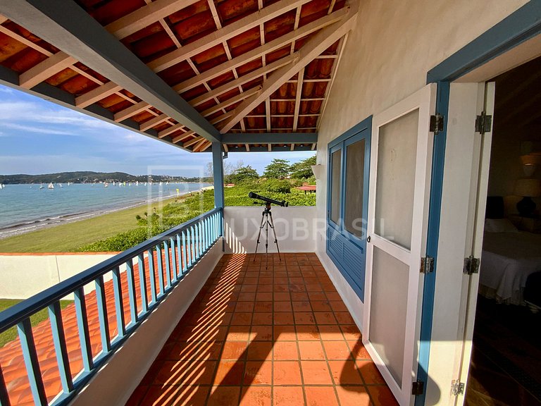 Mansão Búzios Pé na Areia 09 Suítes