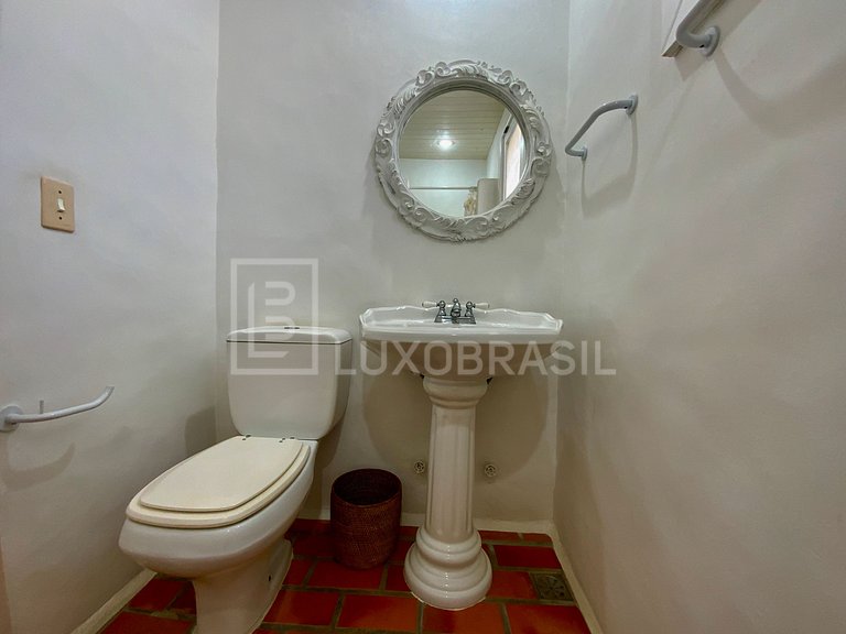 Mansão Búzios Pé na Areia 09 Suítes
