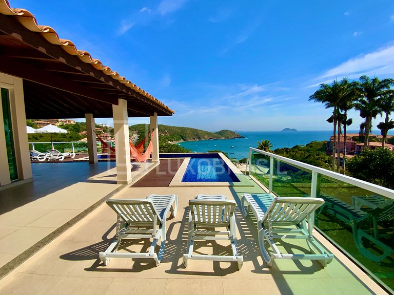 Casa Ferrat