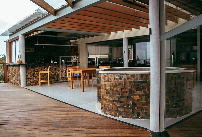 LUXOBRASIL #BZ34 House Mirador João Fernandes Vacation Renta