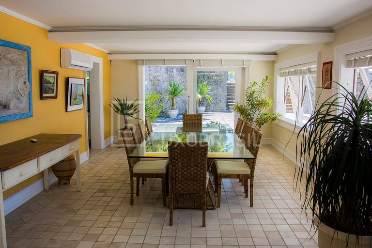 LB - AR19 Casa Bella Angra 07 Suites Vacation Rentals