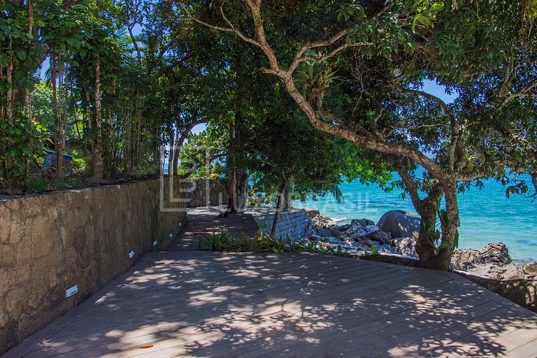 LB - AR19 Casa Bella Angra 07 Suites Vacation Rentals