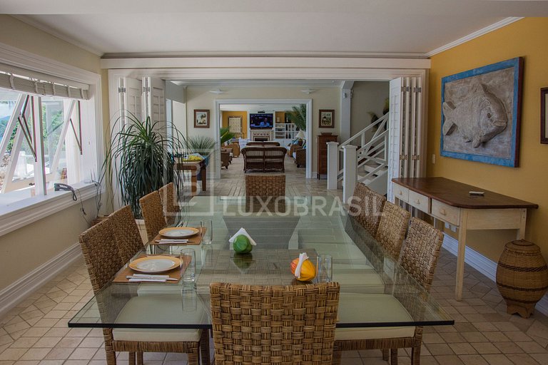 Casa Bella Angra 07 Suítes