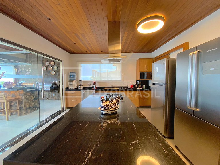 LUXOBRASIL #BZ34 House Mirador João Fernandes Vacation Renta