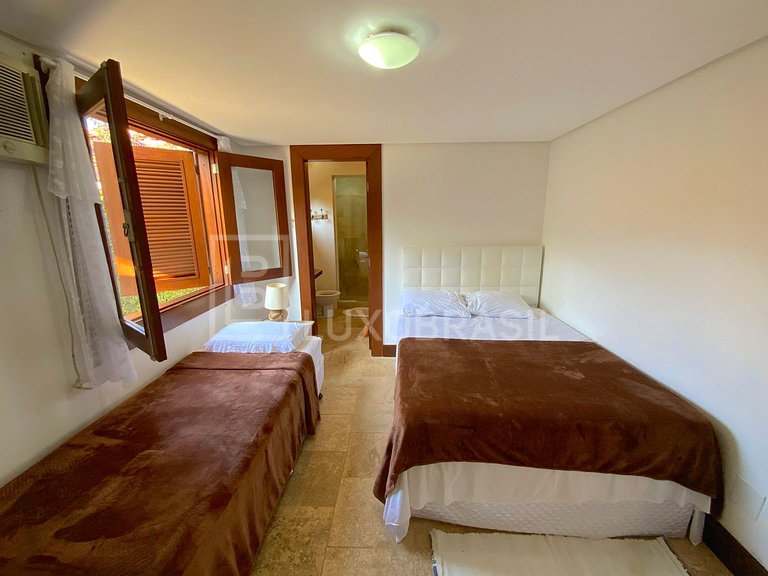 LuxoBrasil #BZ35 Villa Ocean Bliss 09 Bedrooms Beach Front B