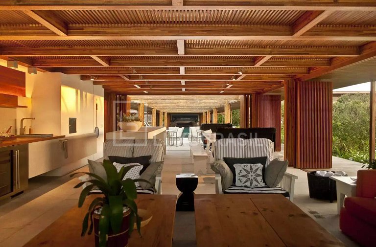 Casa Luxo Pé na Areia Manguinhos Búzios 12 Suítes