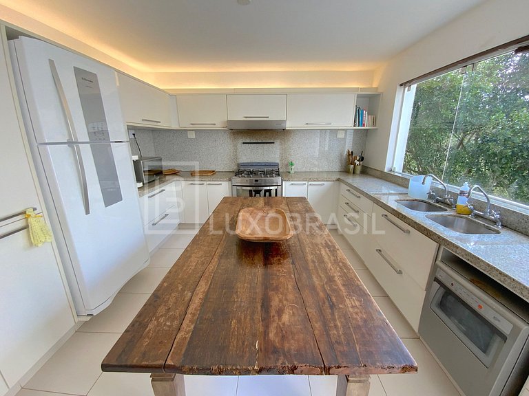 LUXOBRASIL #BZ38 House Alto da Ferradura 05 Suites Búzios Ho