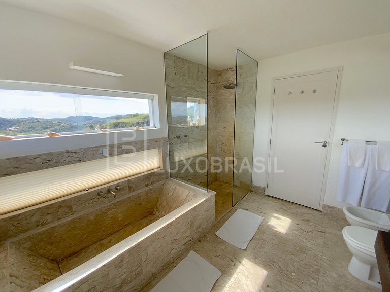 LUXOBRASIL #BZ38 Casa Alto da Ferradura 05 Suites Búzios Alq