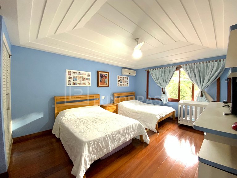 Mansão 13 Quartos Areia da Ferradura Casa Aluguel de Tempora