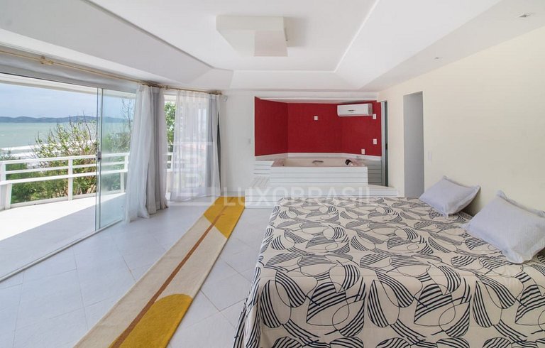 Casa da Baleia 05 Quartos Pé na Areia