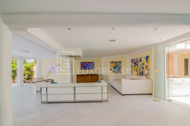 Casa da Baleia 05 Quartos Pé na Areia