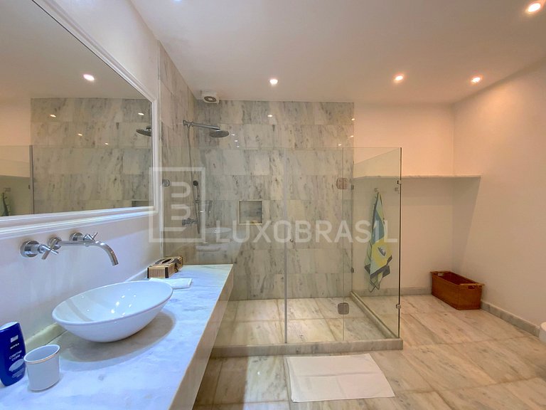 LUXOBRASIL#BZ41 Villa Angelina 11 Bedrooms Praia da Ferradur