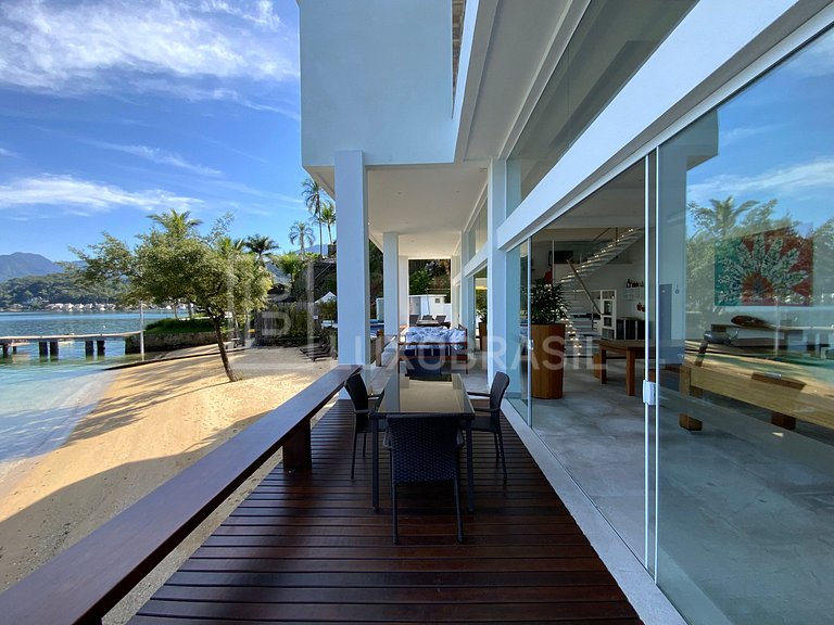 LB - AR01 Praia da Árvore Mansion 09 Suites Private Beach An