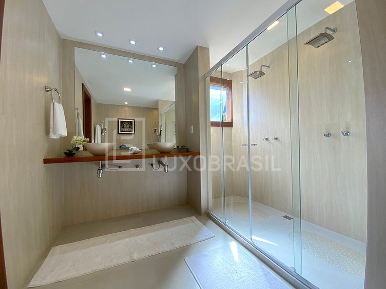 LB - AR01 Praia da Árvore Mansion 09 Suites Private Beach An