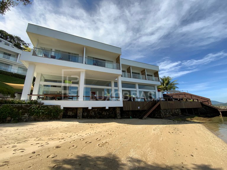 LB - AR01 Mansión Praia da Árvore 09 Suites Playa Privada An