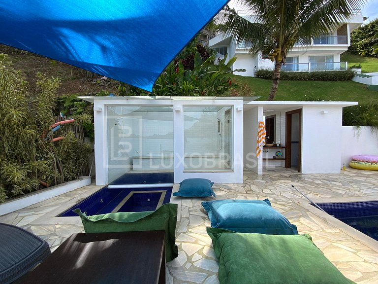Mansão Pé na Areia 10 Quartos - Angra dos Reis #AR01