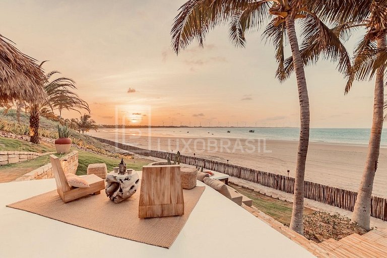 LUXOBRASIL #CE01 Stone House 05 Bedrooms Beachfront Icaraizi