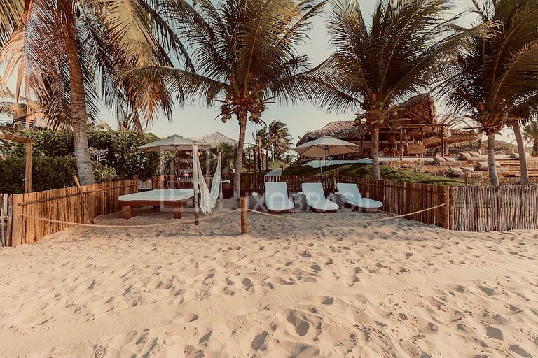 LUXOBRASIL #CE01 Stone House 05 Bedrooms Beachfront Icaraizi