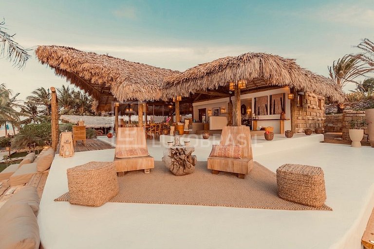 LUXOBRASIL #CE01 Stone House 05 Bedrooms Beachfront Icaraizi