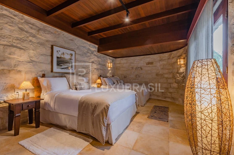 LB - CE01 Stone House 05 Bedrooms Beachfront Icaraizinho Vac