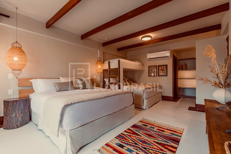 LUXOBRASIL #CE01 Stone House 05 Bedrooms Beachfront Icaraizi